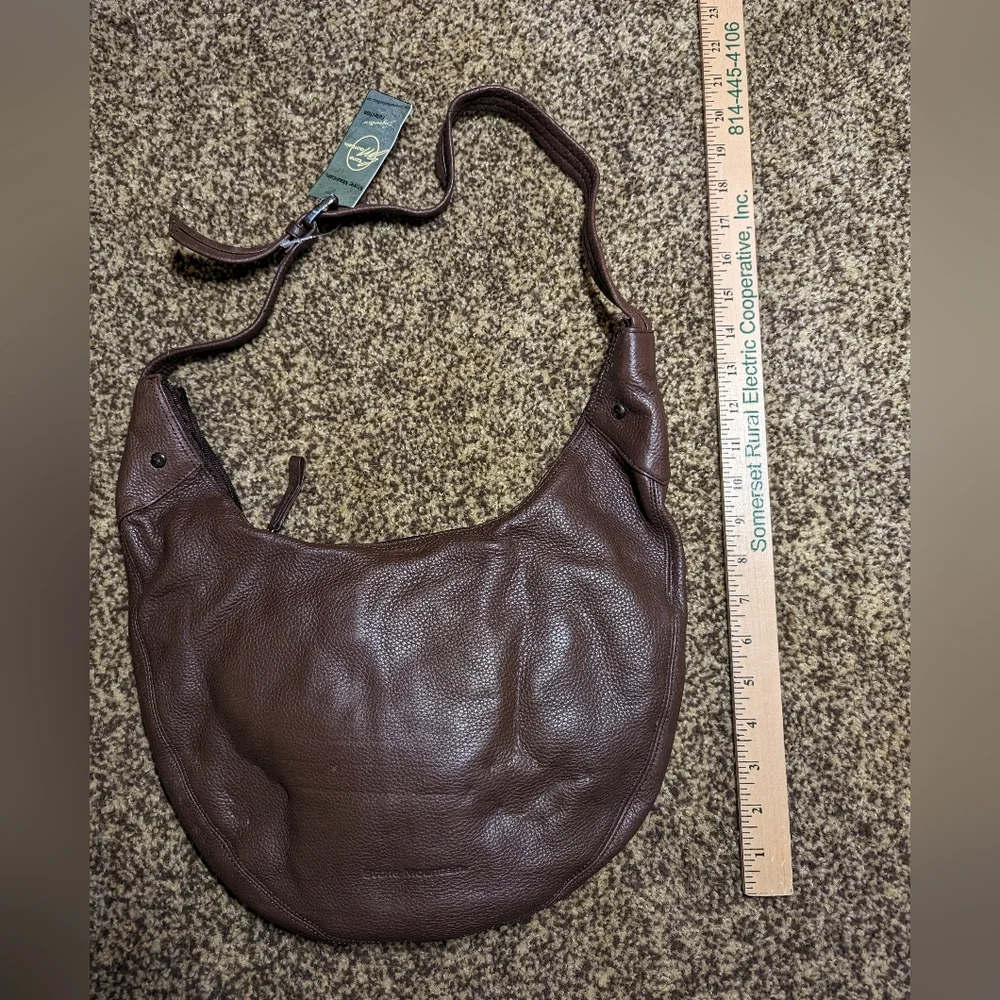 STONE MOUNTAIN Shoulder Bag Brown Leather Silver Hardware 13 X 14 NWT - Picture 2 of 8